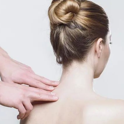 Dorn-Therapie & Breuss-Massage